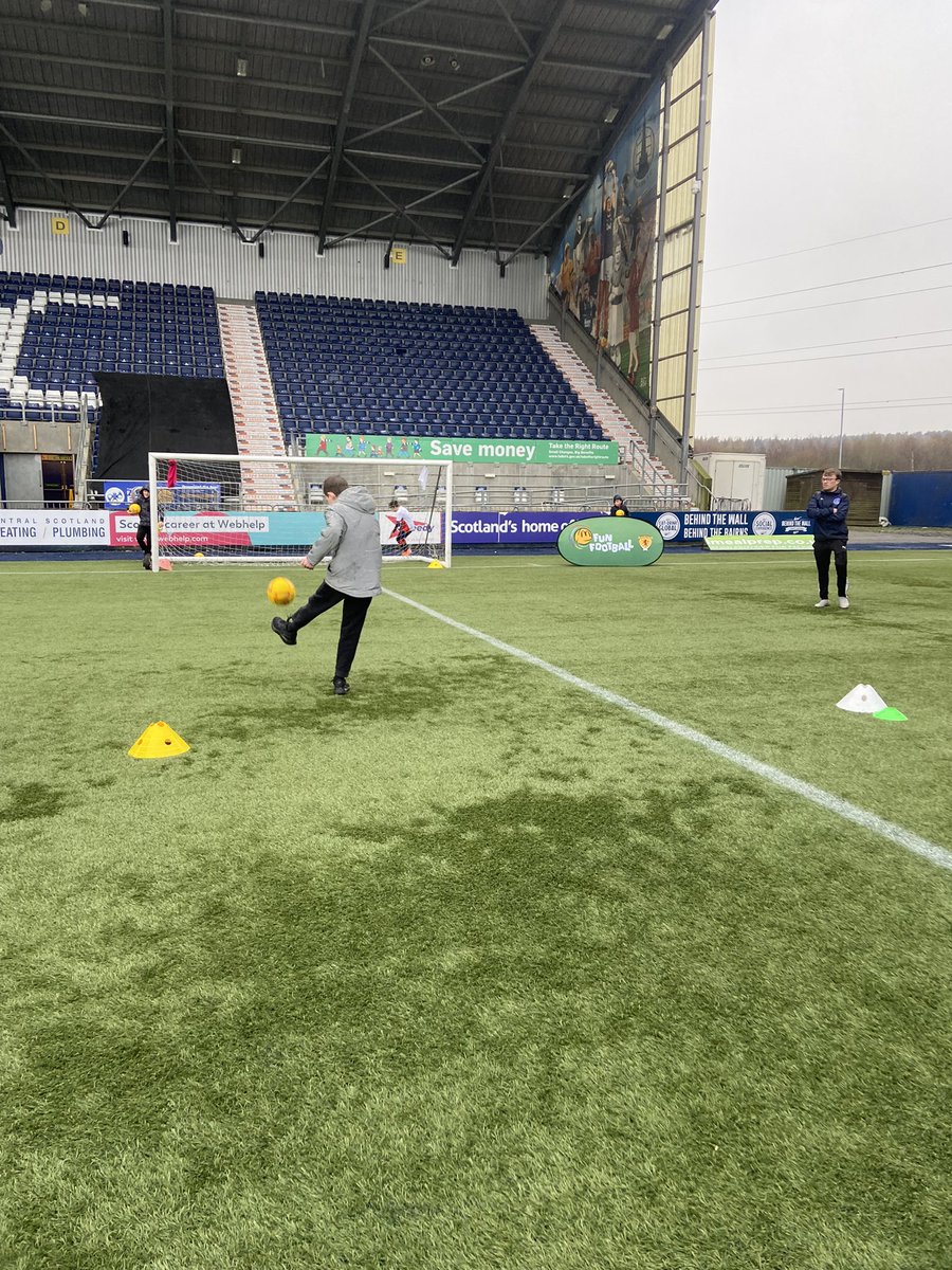 falkirkfcf's tweet photo. Our @FunFootballUK ASN sessions have been full of energy in the opening weeks ⚽️

@falkirkfcf wants to help break down barriers to participation and make Football accessible for everyone 💙

@ScotFACentral #funfootball #FootballForAll https://t.co/O2m9Kqhx5D