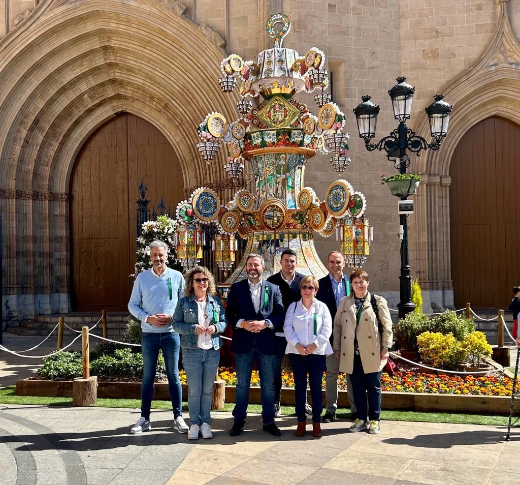 🎋 ¡#Castellón sigue celebrando la #Magdalena2023

🍊📸 Numerosos representantes autonómicos, provinciales y locales de #Ciudadanos han disfrutado de la fiesta #Magdalena2023

🎙 También han participado en las #Bodeguillas de los medios de comunicación.

#Ciudadanos #PorLosTuyos