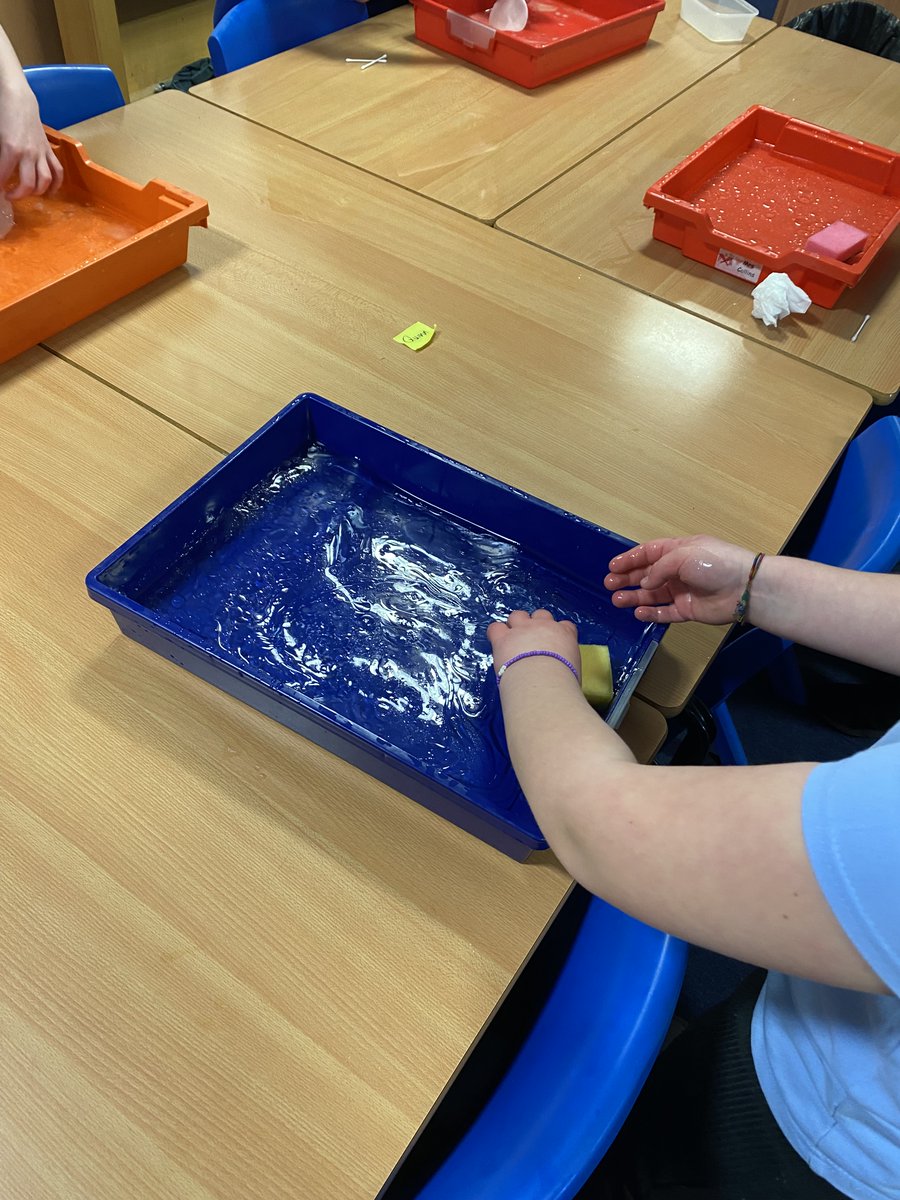 Kirktonholme tweet media