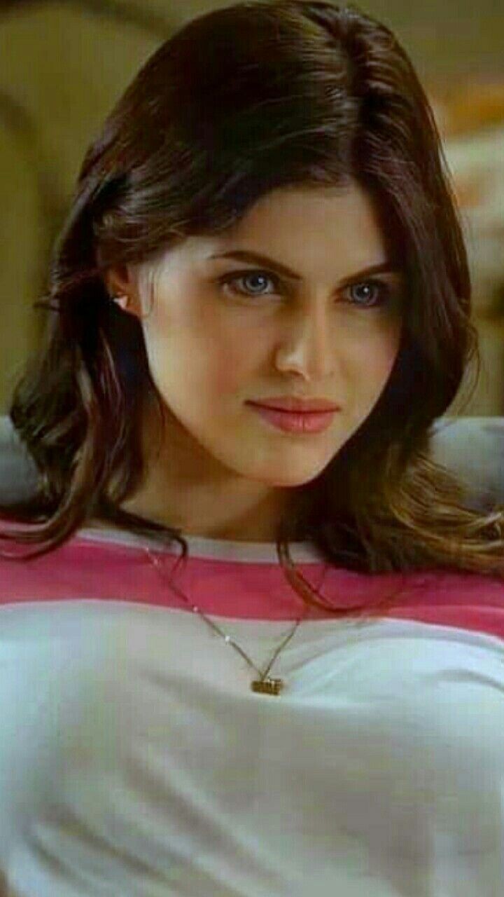 Happy Birthday, Alexandra Daddario! Born March 16th, 1986, in New York City.    