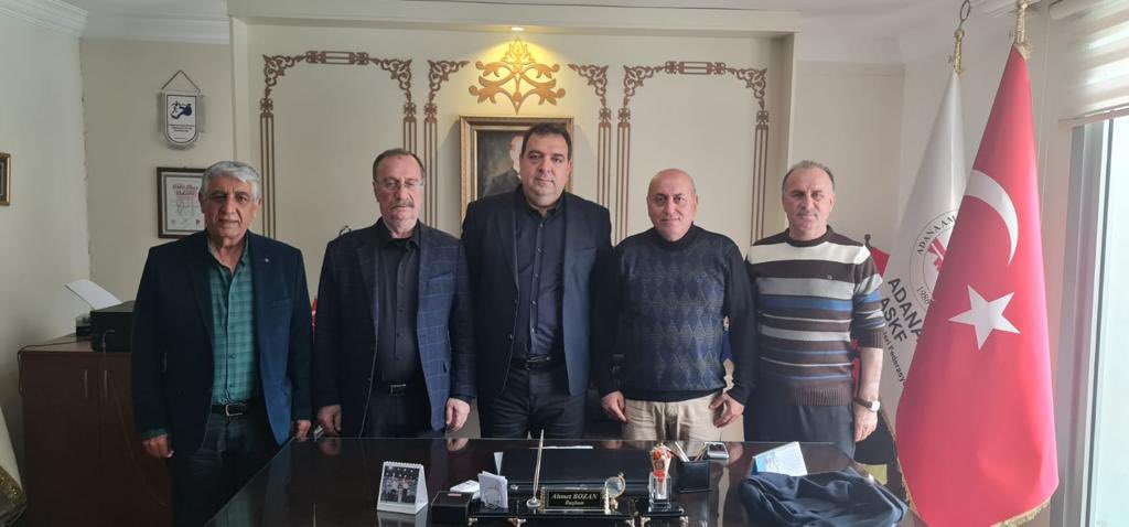 Konfederasyon <a href="/taskk_1980/">Türkiye Amatör Spor Kulüpleri Konfederasyonu🇹🇷</a> Heyetinden Deprem Bölgesine Ziyaret taskk.org.tr/konfederasyon-… <a href="/mehbaykan/">Mehmet Baykan</a> <a href="/AliDusmezz/">ALİ DÜŞMEZ</a> #deprem