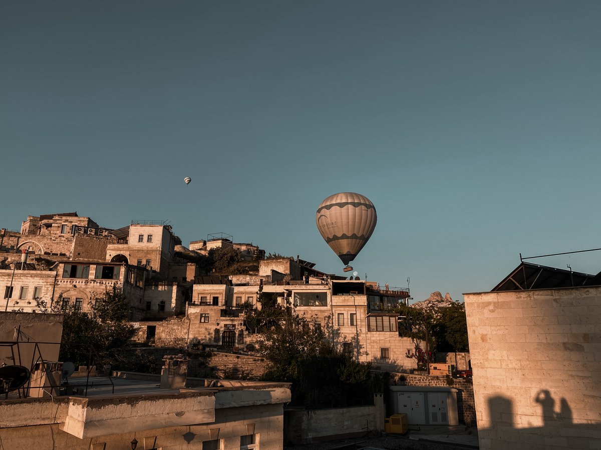 📍 Uchisar castle, Cappadocia 

Our vlog about Hot Air Balloon in Cappadocia: youtu.be/eYKtdy7splg

#travelandlife #traveladdiction #travelpicture #travelcouplelife #travelcouplegoals