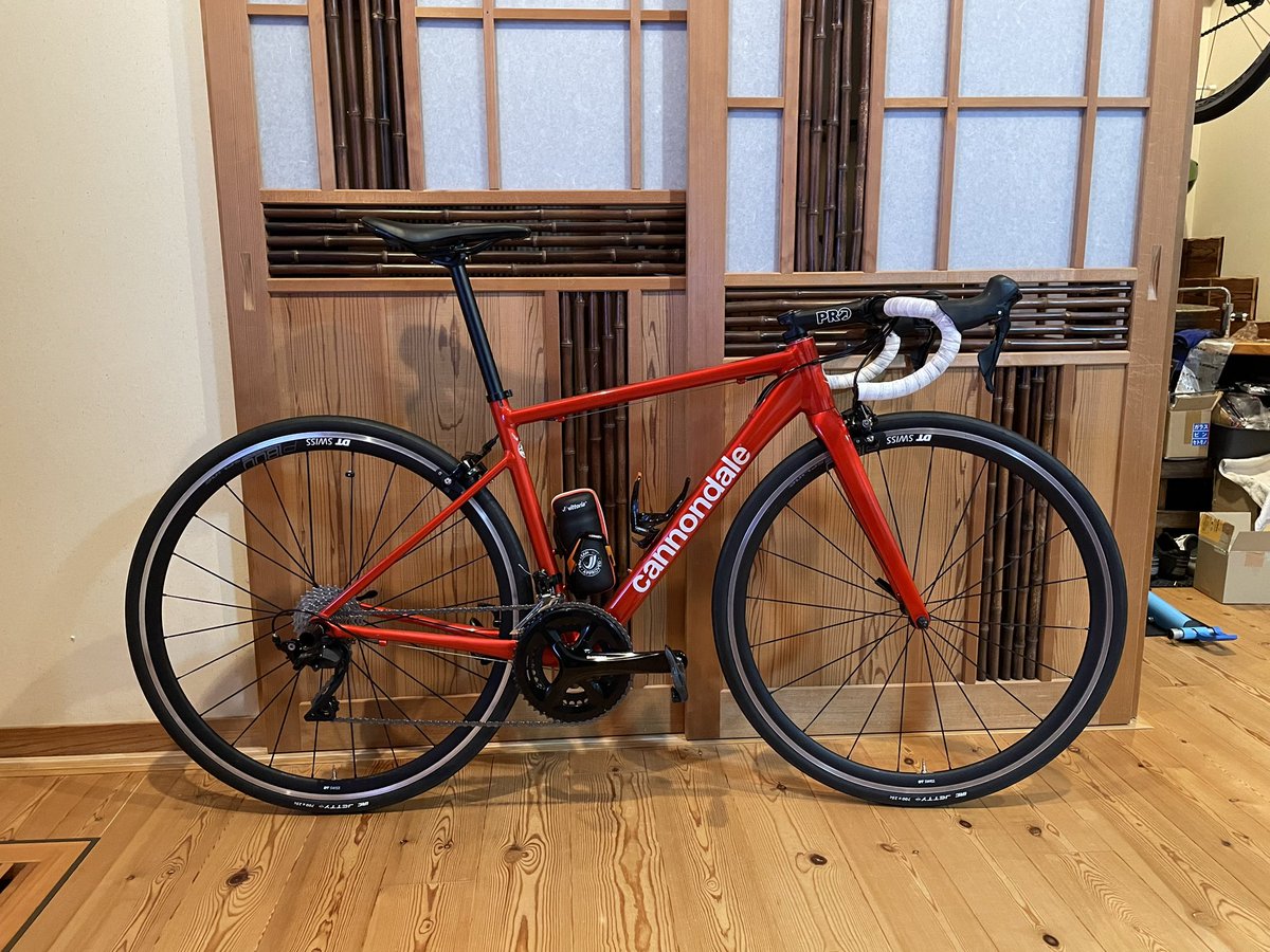 ryoya_gj35's tweet photo. オプティモも完成
#cannondale
#caad
#caadoptimo
#shimano
#shimanopro https://t.co/wTYuiqj9EH