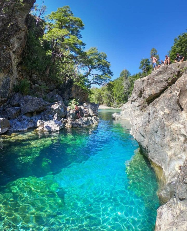Cajón del Azul, 
 El Bolsón, Río Negro
📷 Bruno Grande