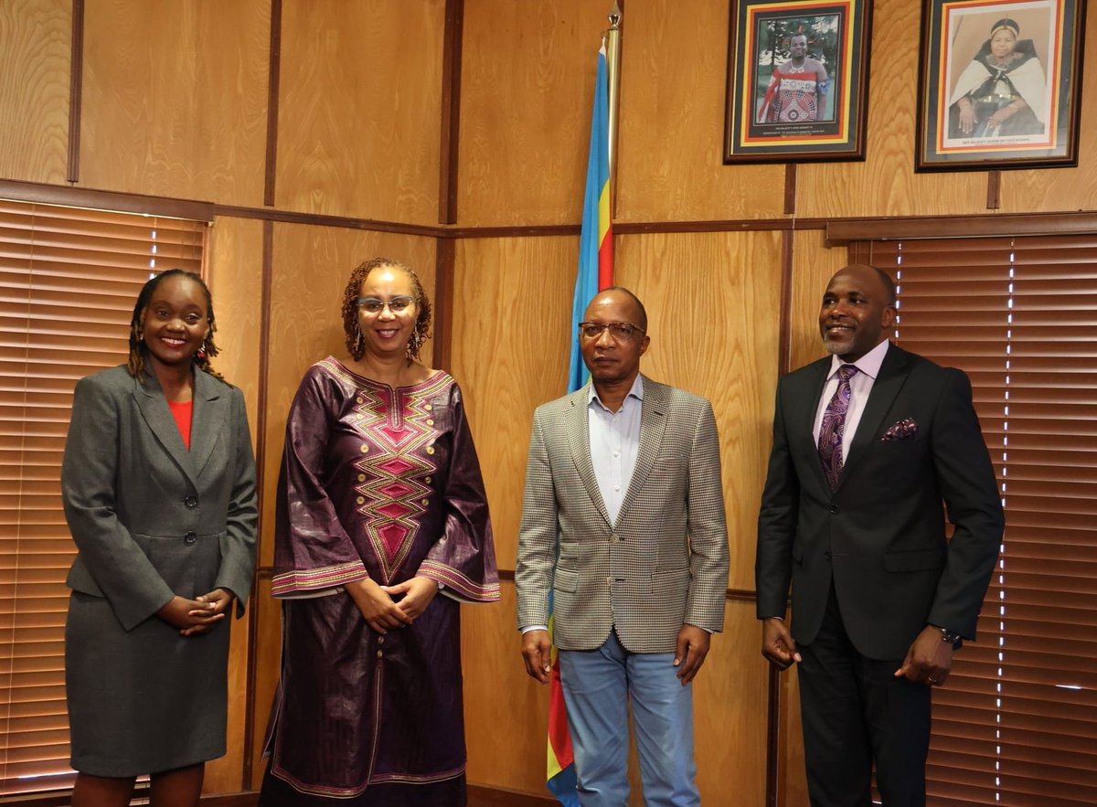 UNAIDS_Eswatini's tweet image. The Regional Director of the UNAIDS Regional Support Team for Eastern and Southern Africa Ms. Anne Githuku-Shongwe is in the country for a courtesy visit and will be engaging with different partners. Today she paid a courtesy call to Prime Minister Cleopas Sipho Dlamini.