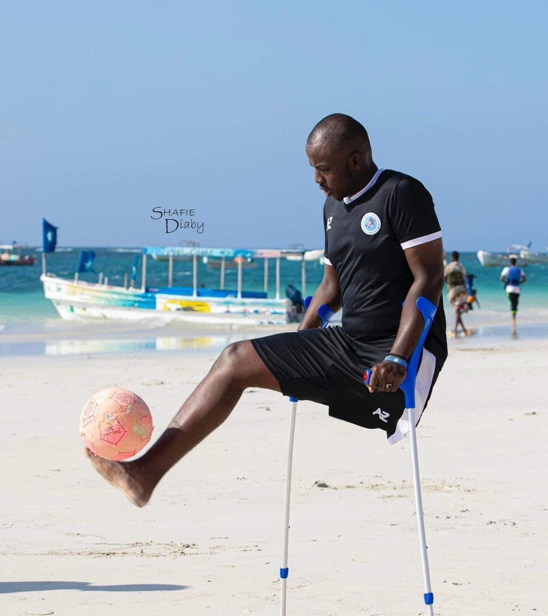 HamzeHarir4's tweet photo. Disability will not an obstacle our happiness, @disability @handicap @socialinclusive @UN_HRC @WorkHumantarian @Refugees https://t.co/dSJiuRaCLC
