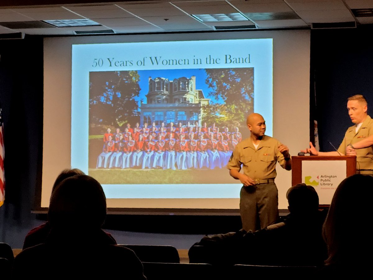 APL_CLHistory's tweet photo. Thank you to Sgt. Phil Espy &amp; Gunnery Sgt. Charles Paul for a wonderful talk about the history of the U.S. @marineband! Their enthusiasm and knowledge was inspiring and gave us all a greater appreciation of the revered ensemble. 
#MarineBand #USMC #History https://t.co/PMmjLFiirs