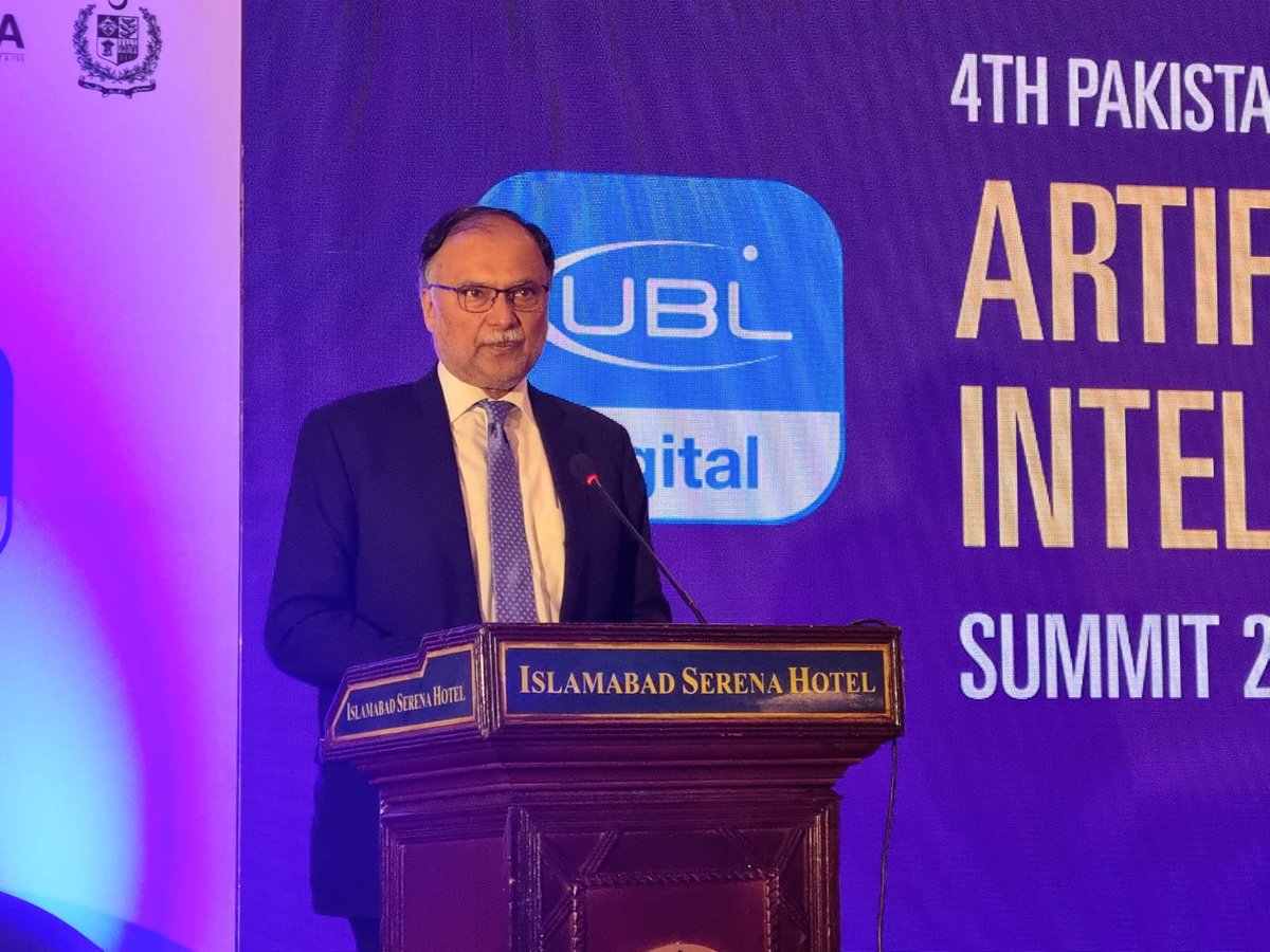 PlanComPakistan's tweet photo. "Change can be adopted through three means; by being proactive, learn what is coming towards you &amp; develop capability to become beneficiary of change"

Minister Ahsan Iqbal addressed "4th Pakistan Artificial Intelligence Summit 2023" in Islamabad today

#ArtificialIntelligence https://t.co/74o3zXePW5