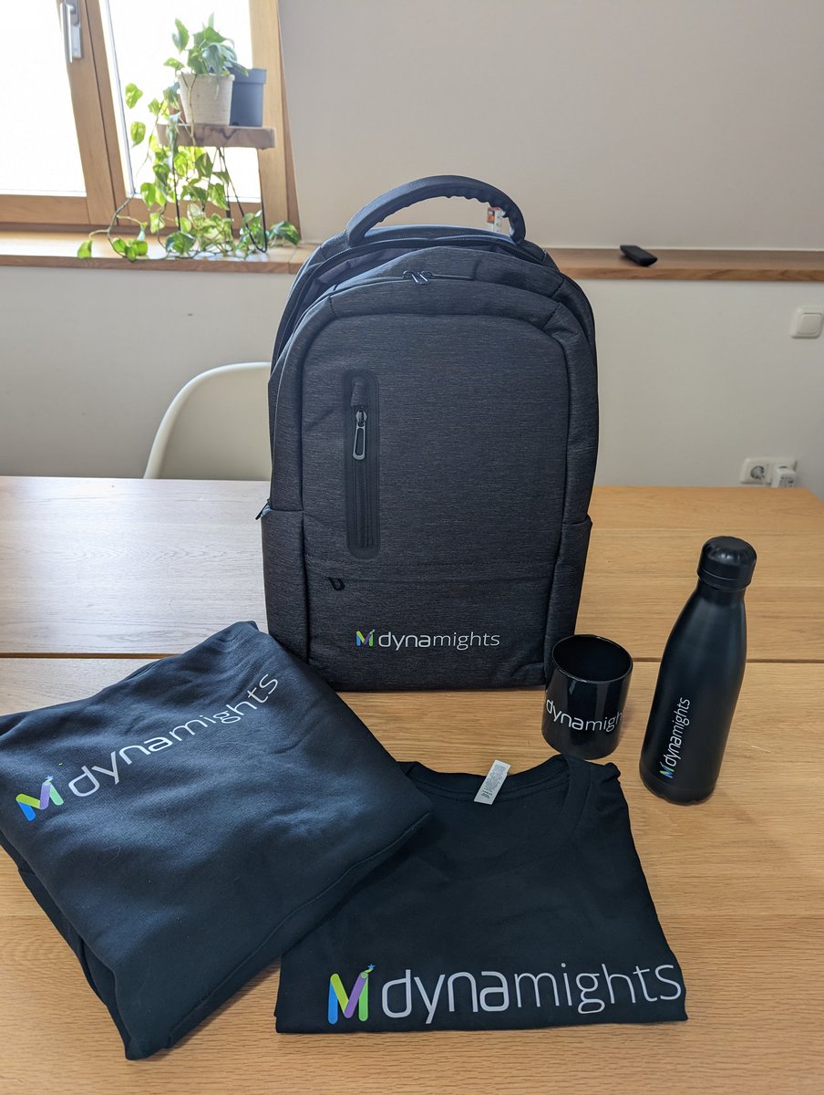 Thanks <a href="/Dynatrace/">Dynatrace</a>  for the #DynaMight #SWAG ! 
The community team is doing such a great job making the Dynayrace community better and better!