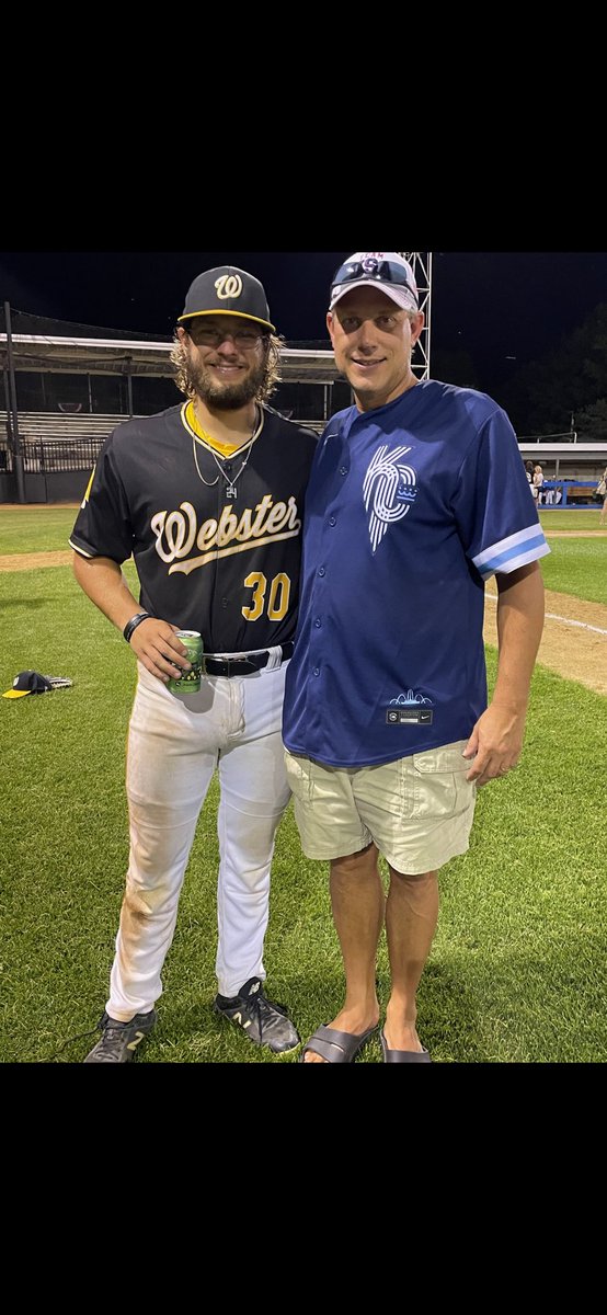 CoachGroff16's tweet image. ⁦@BenGroff580⁩ happy 21st birthday to the best son a dad could ask for.  Make it a great day. Love ya little buddy.