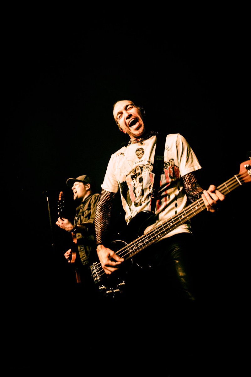 brxndontaylor's tweet photo. pleasure to shoot the intimate fall out boy show last night in manchester⚡️
shot for band on the wall.
@falloutboy @bandonthewall https://t.co/qbrk8UzkEo