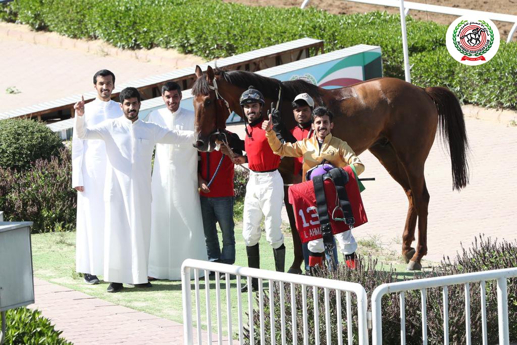 ALAHMADI_CLUB's tweet photo. الشوط الأول الجواد لا يهمك اسطبل خالد العتيبي
الإجتماع الرابع والعشرون
نادي الاحمدي للفروسية https://t.co/2JbBXi5Vnl