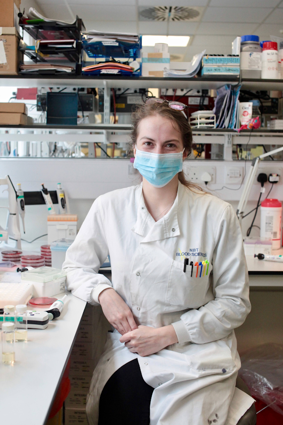 NorthBristolNHS's tweet photo. Meet Pippa, a Senior Research Scientist.

Pippa wanted to become a healthcare scientist to be able to discover new ways to help people in hospitals through science. 

In her role, she runs experiments to determine what antimicrobials will be useful for future treatments. #HCSWeek https://t.co/6k3WDlcwau