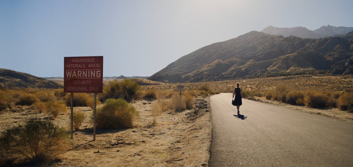 TheCinesthetic's tweet photo. Don't Worry Darling (2022) dir. Olivia Wilde 
https://t.co/UDIUQ76ohD