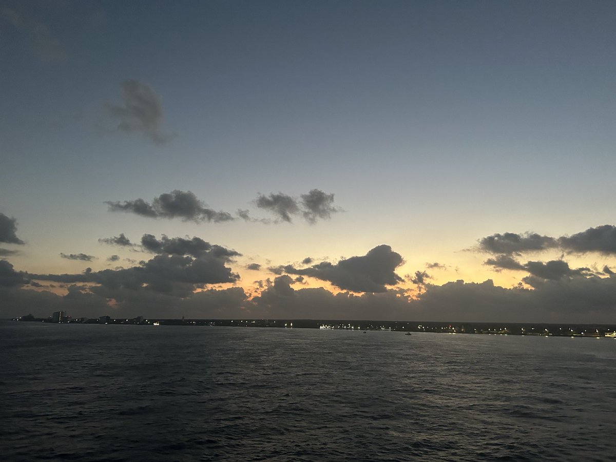 RineyDon's tweet photo. Coffee in Cozumel! #radianceoftheseas ⁦@RoyalCaribbean⁩ https://t.co/haFLmg6Rcd