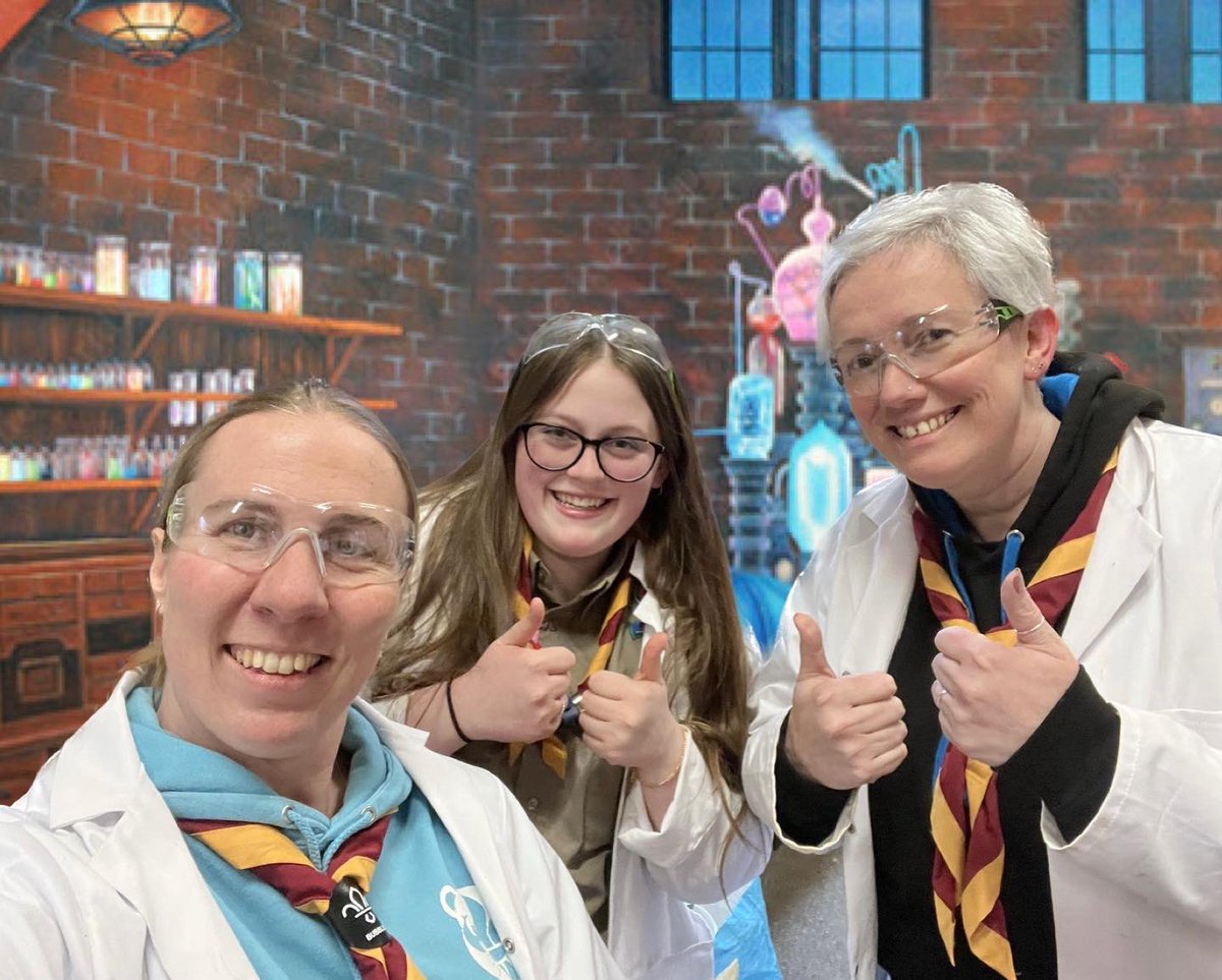 1stHelmsley's tweet photo. Sometimes our leaders have just as much fun as our beavers. 
Meet the mad Scientist- Bubbles, Chip &amp; Willow.
#beaverleader #1sthelmsley https://t.co/eSx059mpCd