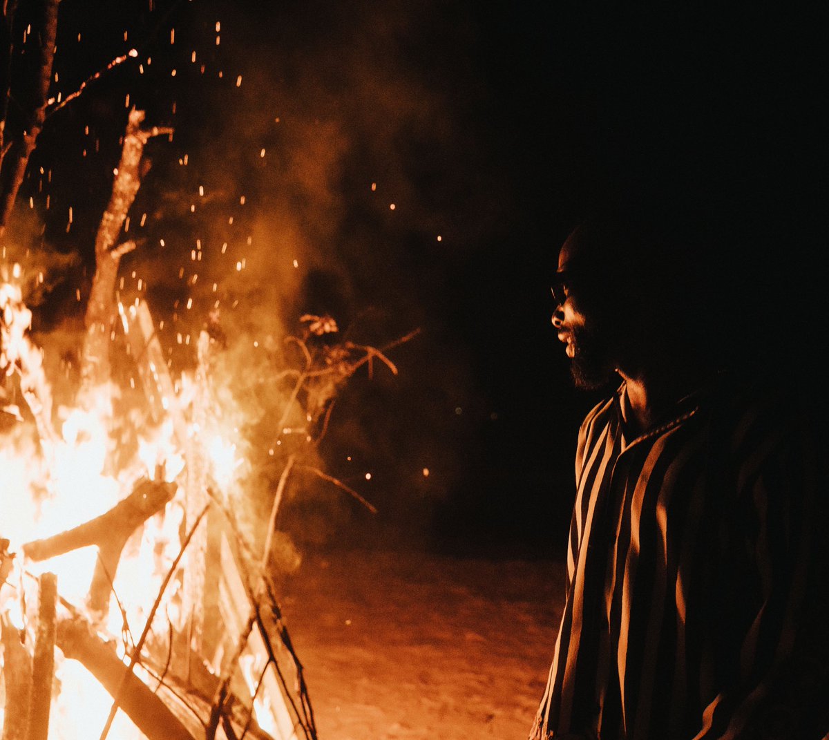 BadmanTej's tweet photo. Things we lost in the fire #foreverchasing https://t.co/TDfUk9RM6P