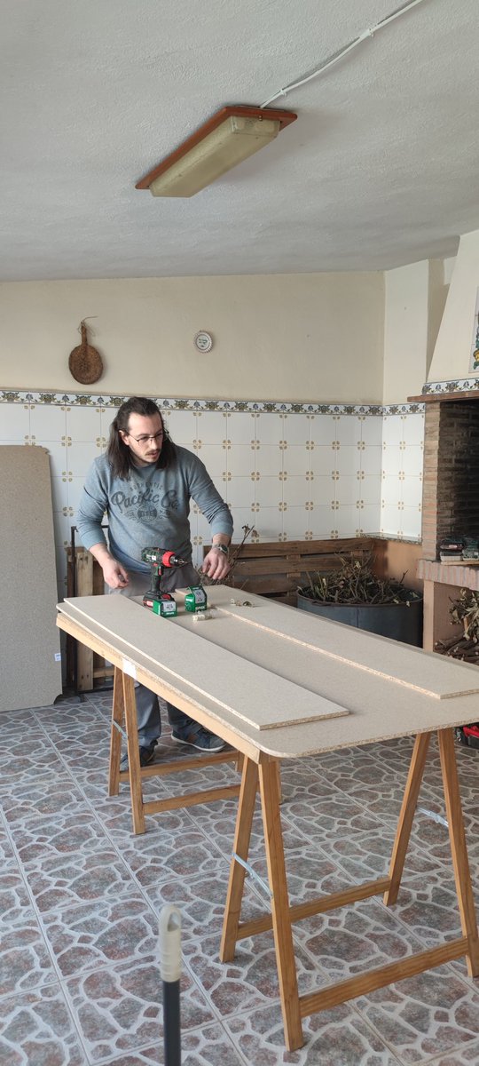 fallaimmaterial's tweet photo. la qual es veurà, a més a més, entre reixes dins del dispositiu. Ens complau col·laborar novament amb la @arrancapinsfest, que sempre fa lloc per a nosaltres”, explica Fran Grimaldo, director de #FallaImmaterial23 #Sentiment.
#ninot #fallas2023 #falles2023 https://t.co/UxDasvEZLL