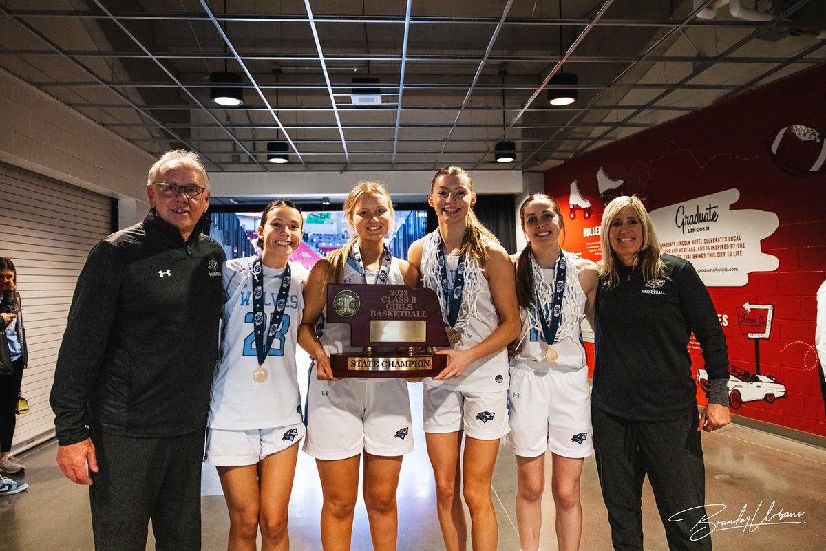 ElkNorthGBB's tweet photo. What more can we say about Elkhorn North’s 2023 Senior Class. We love you and will miss you, thank you so much for everything. 

▪️72-4 Record
▪️ 2 Conf Tournament 🥇
▪️ 3 Conf Regular Season 🥇
▪️ 2 Sub- District 🥇
▪️ 3 Districts Titles 🥇
▪️ 3 STATE TITLES 🥇 https://t.co/ZBd5hghdZi
