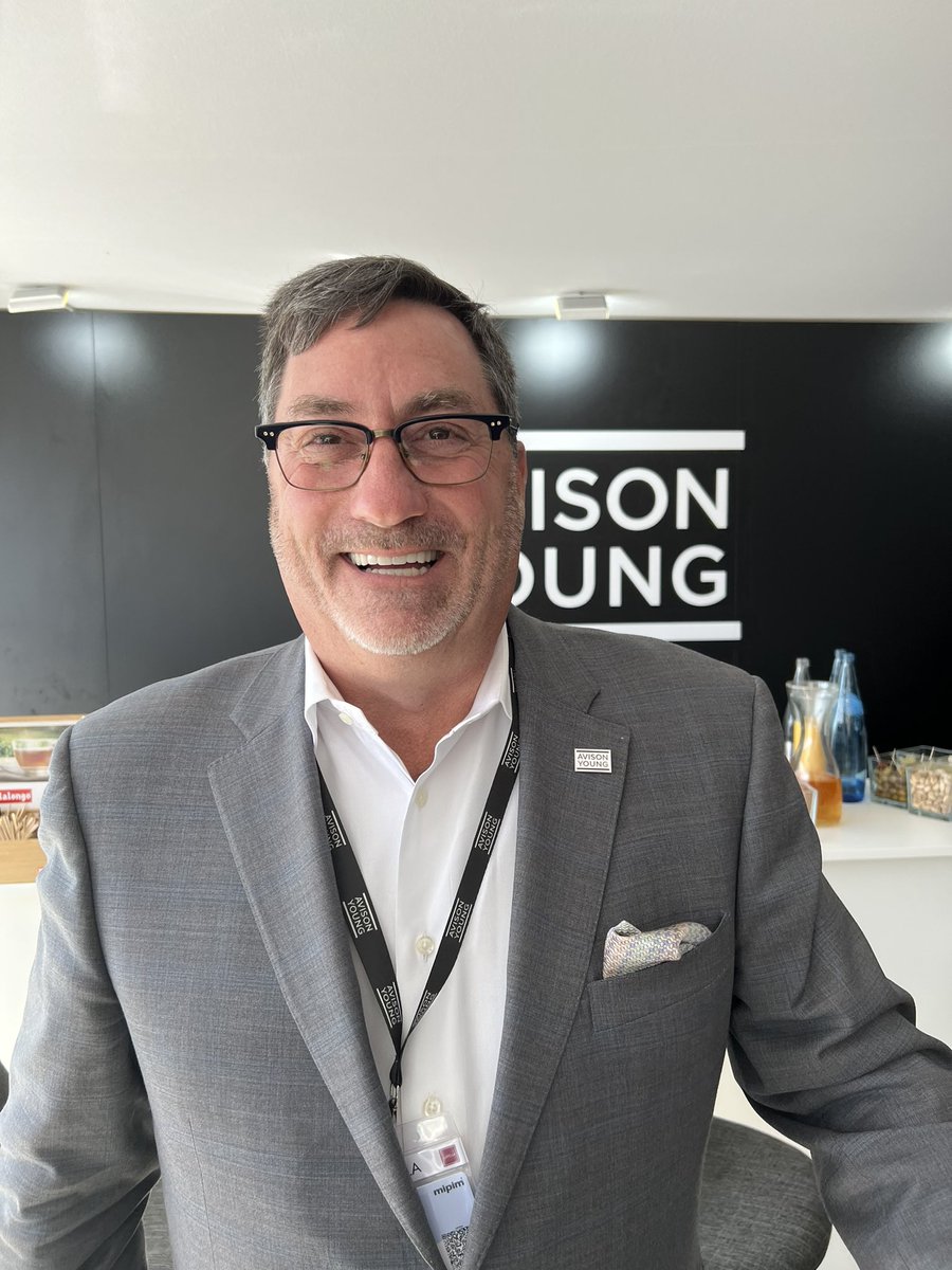 Damian Wild tweet media