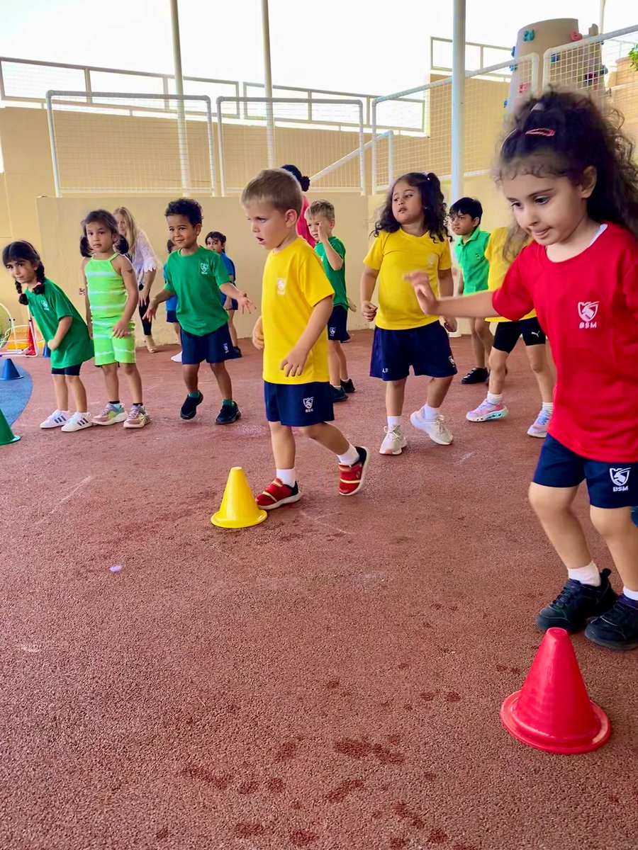 BSMuscatPriDHTL's tweet image. Today our @BSMuscatFS1 students took part in their first sports day. They amazed their parents and teachers with their #collaboration and #resilience. Well done! @BSMuscat