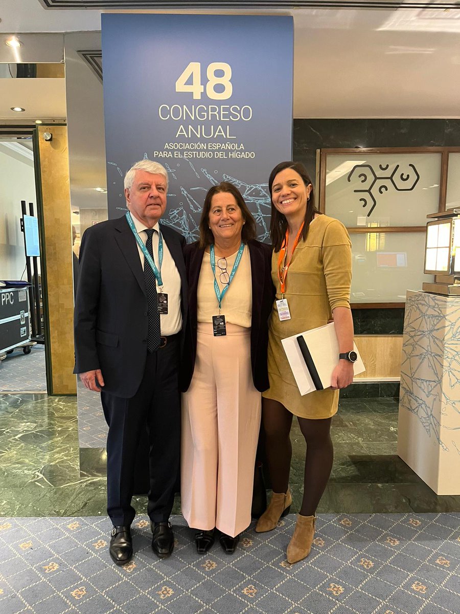 Gracias a la <a href="/AEEHLiver/">Asociación Española para el Estudio del Hígado</a> por el premio Rising Star y sobre todo gracias al grupo que lo ha hecho posible <a href="/LHuvh/">LiverUnit_VallHebron</a> y especialmente a mis mentores <a href="/Mariabutif/">Maria Buti</a> y Rafa Esteban 😊