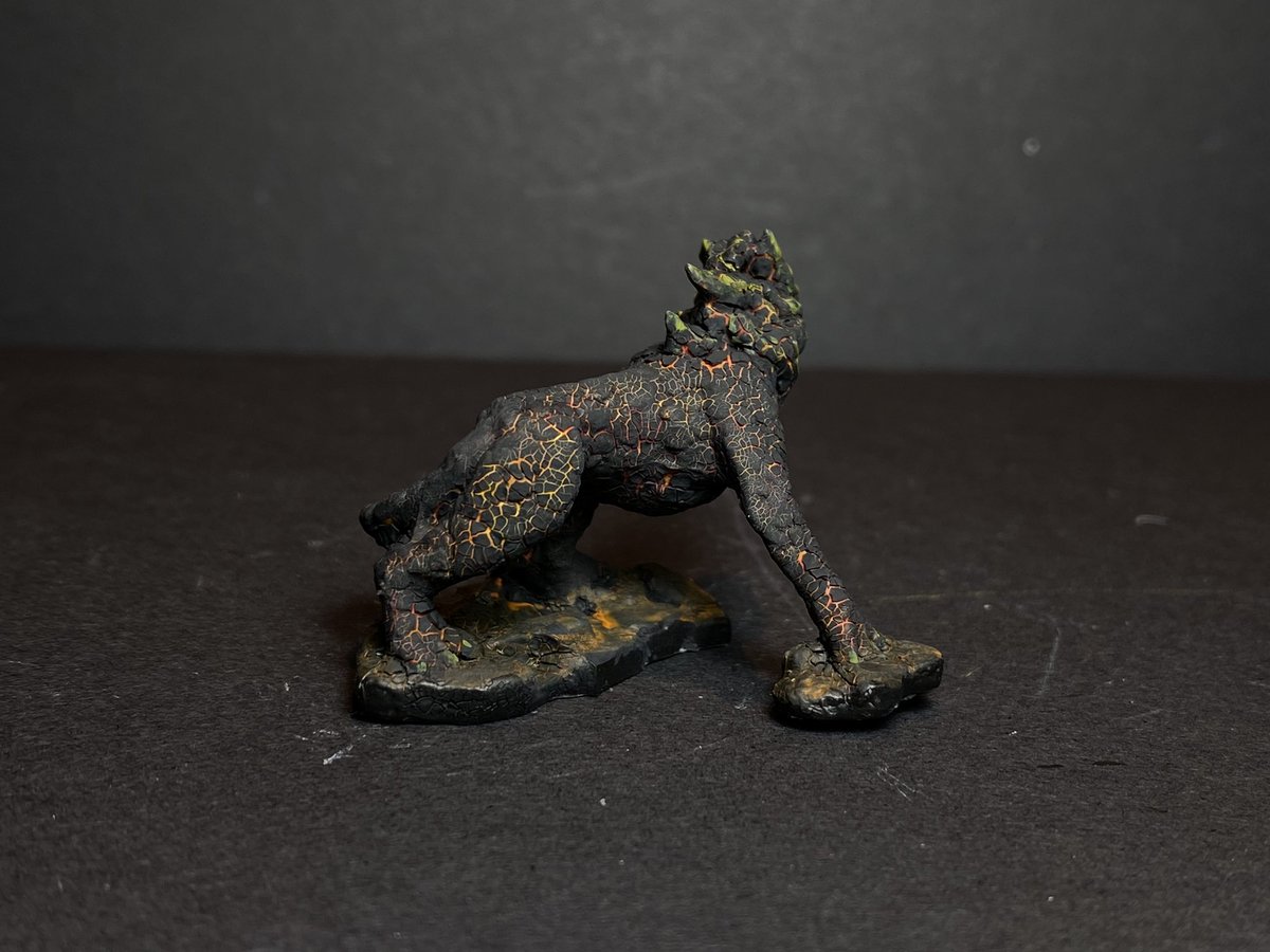 MightyLGames's tweet photo. A lazy little project by Mrs MLG using Mordant Earth
Find crackle paint here https://t.co/twO0JuM86M
#miniatures #effectPaint #paintingMiniatures #hobby https://t.co/dDBVZF4e6N