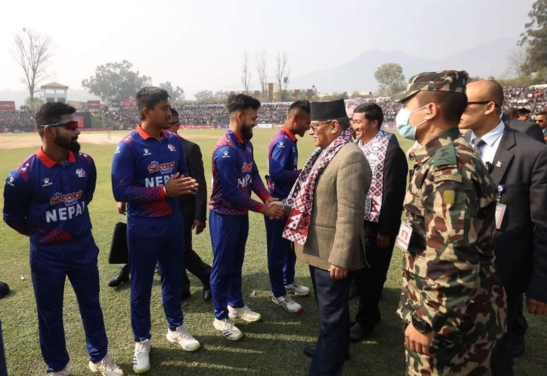 alive_aastha's tweet image. प्रचण्डकाे उपस्थितिमा असंभव पनि संभव छ। याे आजकाे मात्र कुरा हाेइन, निरन्तर पुष्टि भैराखेकाे कुरा हाे। प्रचण्ड व्यक्ति हाेइन, विचार हाे। प्रचण्डले जाेखिम माेल्छन् र जीत हासिल गर्छन्। अरुलाई पनि जाेखिम माेल्न प्रेरित गर्छन्।सलाम #प्रचण्ड।सलाम नेपाल क्रिकेट टिम।जीतकाे धेरै बधाई छ!