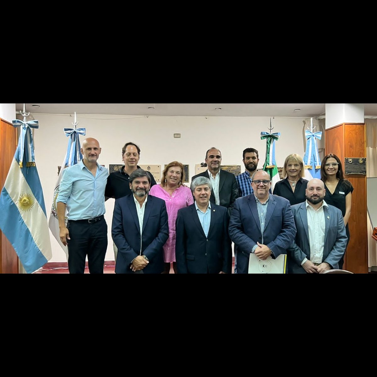 BureauChaco's tweet photo. ✨La UNNE nuevo Socio Estrategico✨

En la sede del  rectorado de la Universidad Nacional del Nordeste en Corrientes, el Chaco Convention Bureau, junto al Corrientes Convention Bureau firmaron un convenio de marco de cooperación con dicha Universidad. https://t.co/CHP5s0z1DM
