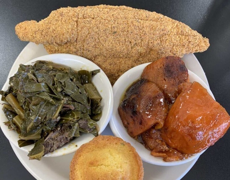BBCateringOKC's tweet photo. What's a better way to end out your week than something delicious from The Kitchen? Order online and make it even easier: https://t.co/bIiiAx1yWW 😉

#catering #thekitchenbyb&amp;bcatering #thekitchen #okcityeats #okcitycatering #cater #okcitycater https://t.co/d1NcAO9Gpp
