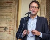josephlunieOFF's tweet photo. Selon l’@ambafranceht 🇫🇷 @FabriceMauries, Haïti 🇭🇹 doit compter sur ses forces nationales pour se débarrasser des bandits armés. Il a réaffirmé l’engagement de son pays à aider la @pnh_officiel en équipement pour débarrasser Haïti 🇭🇹 des gangsters. @josephlunieOFF @rtvgalaxie https://t.co/YkSYsyBgh1