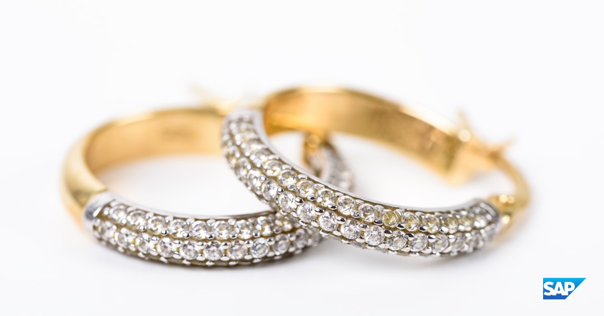 ncoisne's tweet image. Crystals are fun! 💎
SAP is thrilled to partner with Swarovski on its digital transformation. #RISEwithSAP and #SAPCommerceCloud will support Swarovski’s LUXignite strategy to cement its position in the luxury space and expand in the fine jewelry market. 
imsap.co/60173fM8z