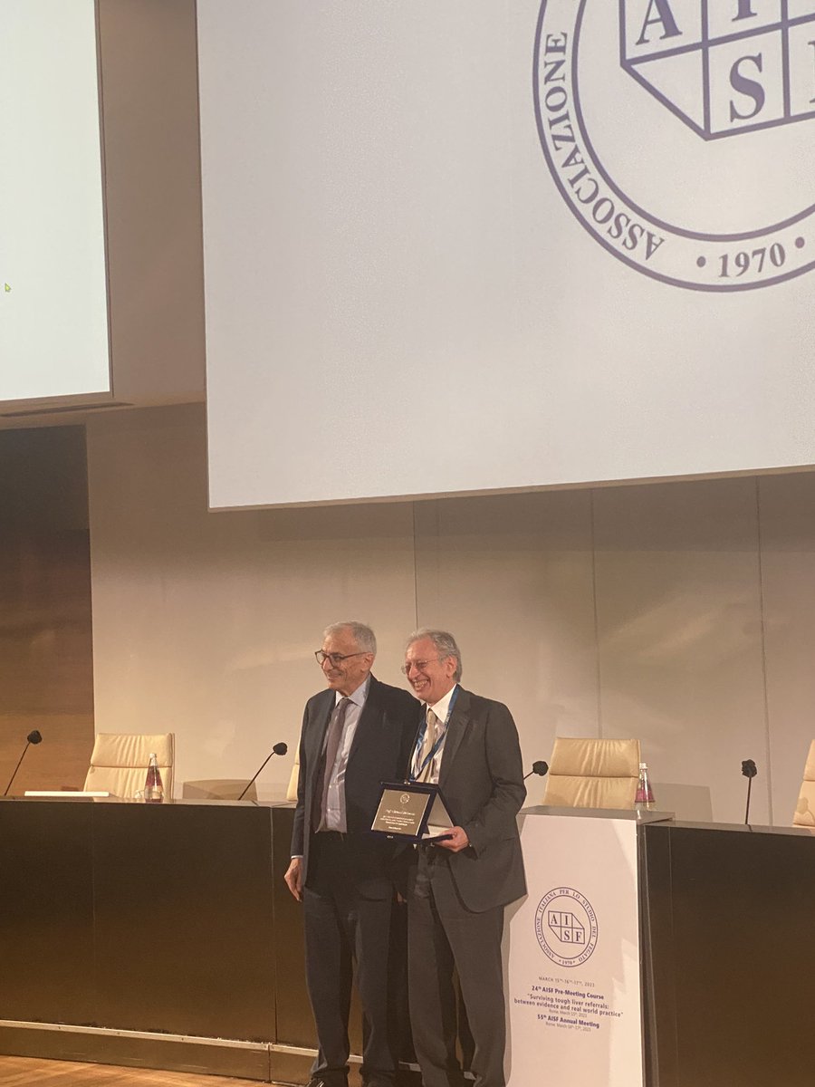 CiroCelsa's tweet photo. It was a great emotion to see Prof Giovanni Raimondo receiving the @AisfFegato distinguished service award by Prof Antonio Craxì. Two Hepatology living legends and Italian (and Sicilian!) prides @cabibbo78 @Calvar1Vincenza #LiverTwitter @unimessina @unipa_it https://t.co/y6IHOeoau1