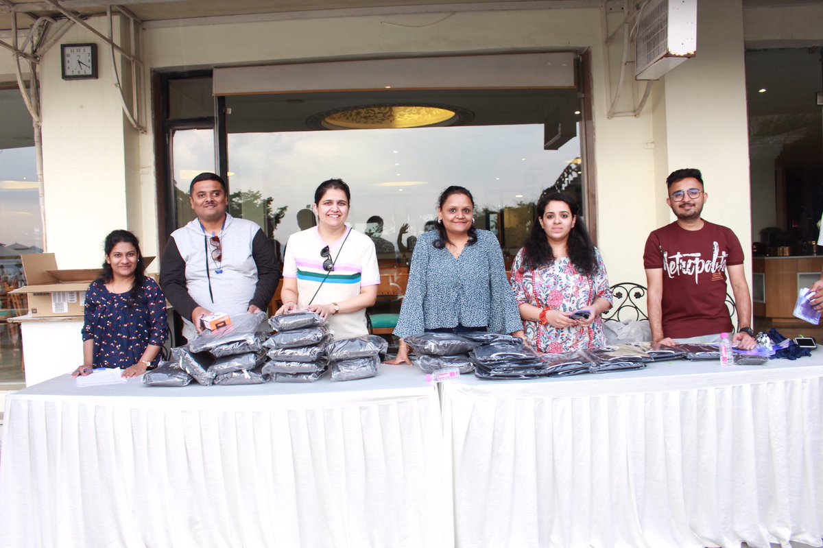 multidots's tweet photo. Dots gathered at the crack of dawn to head for the Multidots Grand Meetup at the opulent Bhairavgarh Palace, Udaipur. π
Day 1 comprised a toothful lunch, high tea, swag distribution, a cool introduction session by the pool, & a delightful dinner. π
#Day1 #MultidotsGrandMeetup https://t.co/KtBcnCefSt