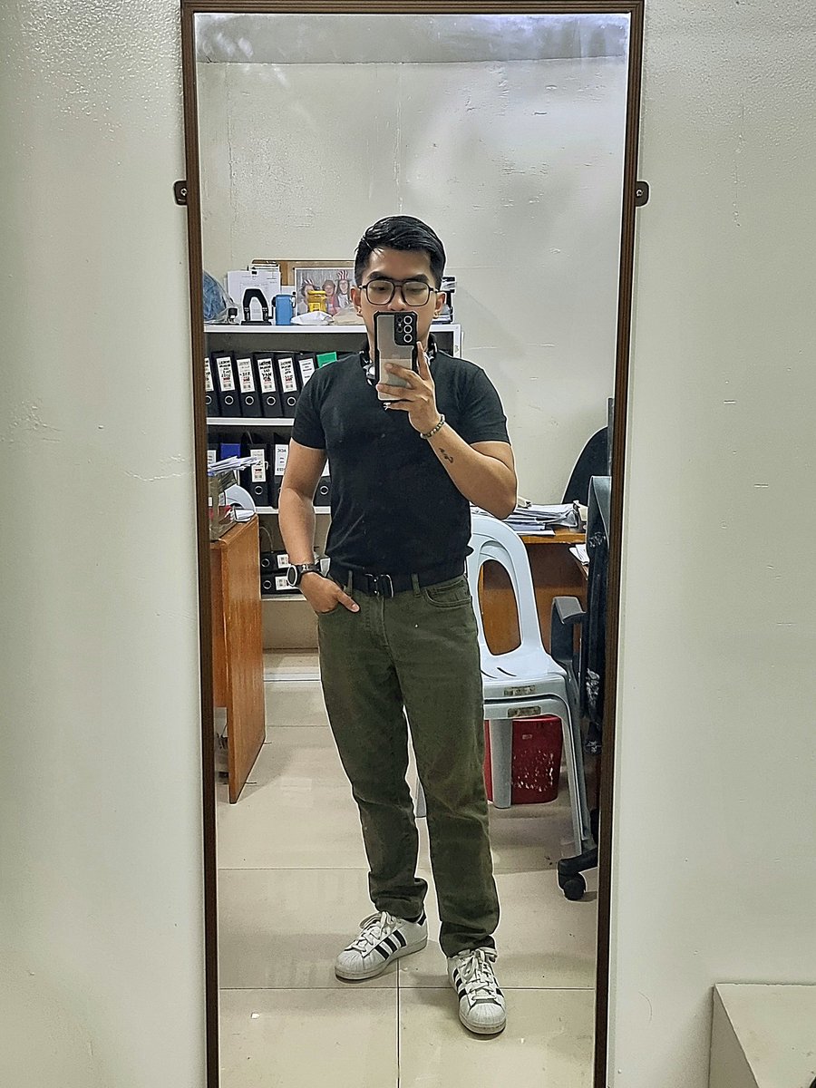 Rein_naisance's tweet photo. 🙄🙄🙄 https://t.co/guklJitGSq