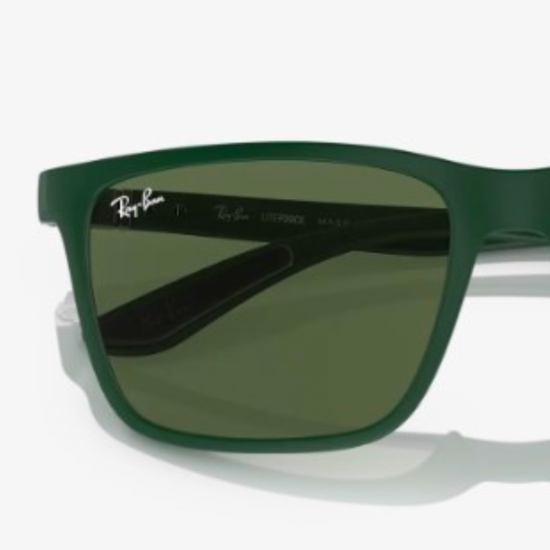 2020eyecarewpg's tweet photo. Here is another of our favourite St. Patrick Day picks from Rayban in green. The sleek shapes, premium materials and maximum comfort in this sunglass give you everything you need for your modern sporty lifestyle. https://t.co/cWSLkPBcri