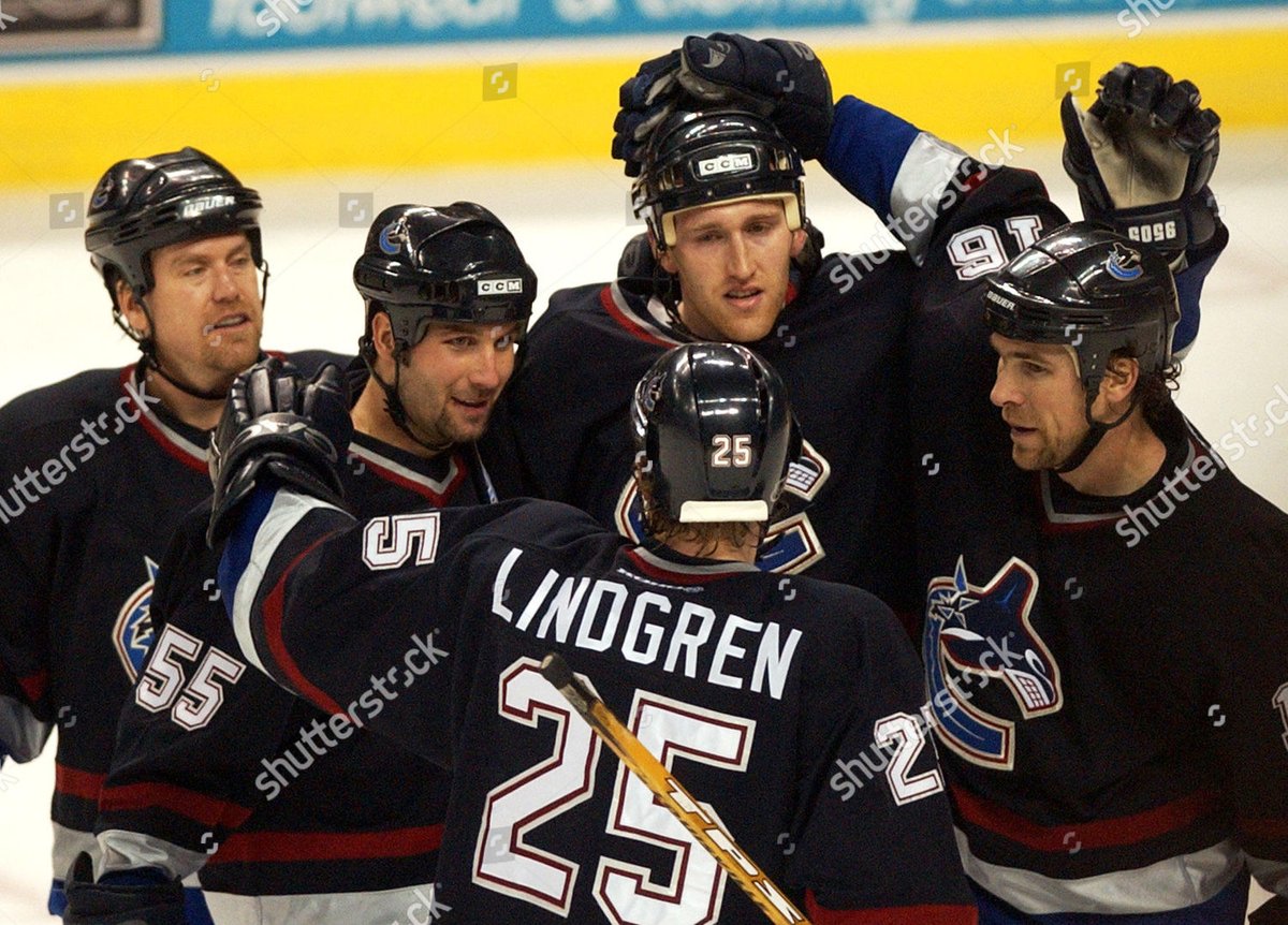 raiden19_'s tweet photo. @sekeresandprice @hockey_ref Alek Stojanov and Mats Lindgren https://t.co/Rgx9erRwIk