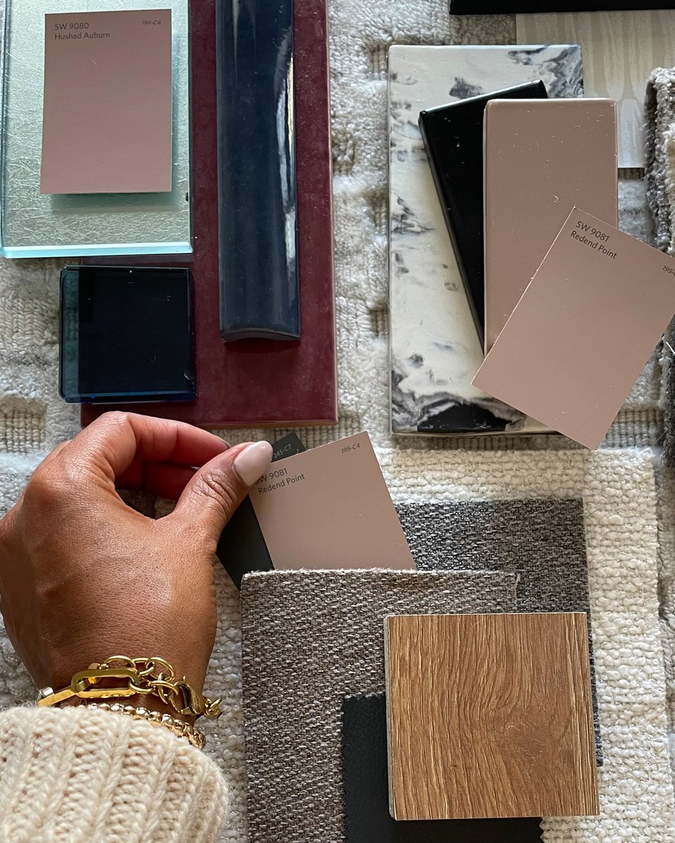 SherwinWilliams's tweet photo. Our #SWColoroftheYear plays well with so many different textures and finishes. Which flat lay speaks to you? 
.
(On Instagram)
🎨: Redend Point SW 9081
📸 1: @ eneiawhiteinteriors 
📸 2: @ kerrielkelly 
📸 3: @ candacemaryinteriors 
📸 4: @ michelboyd https://t.co/YW9HcHFWap