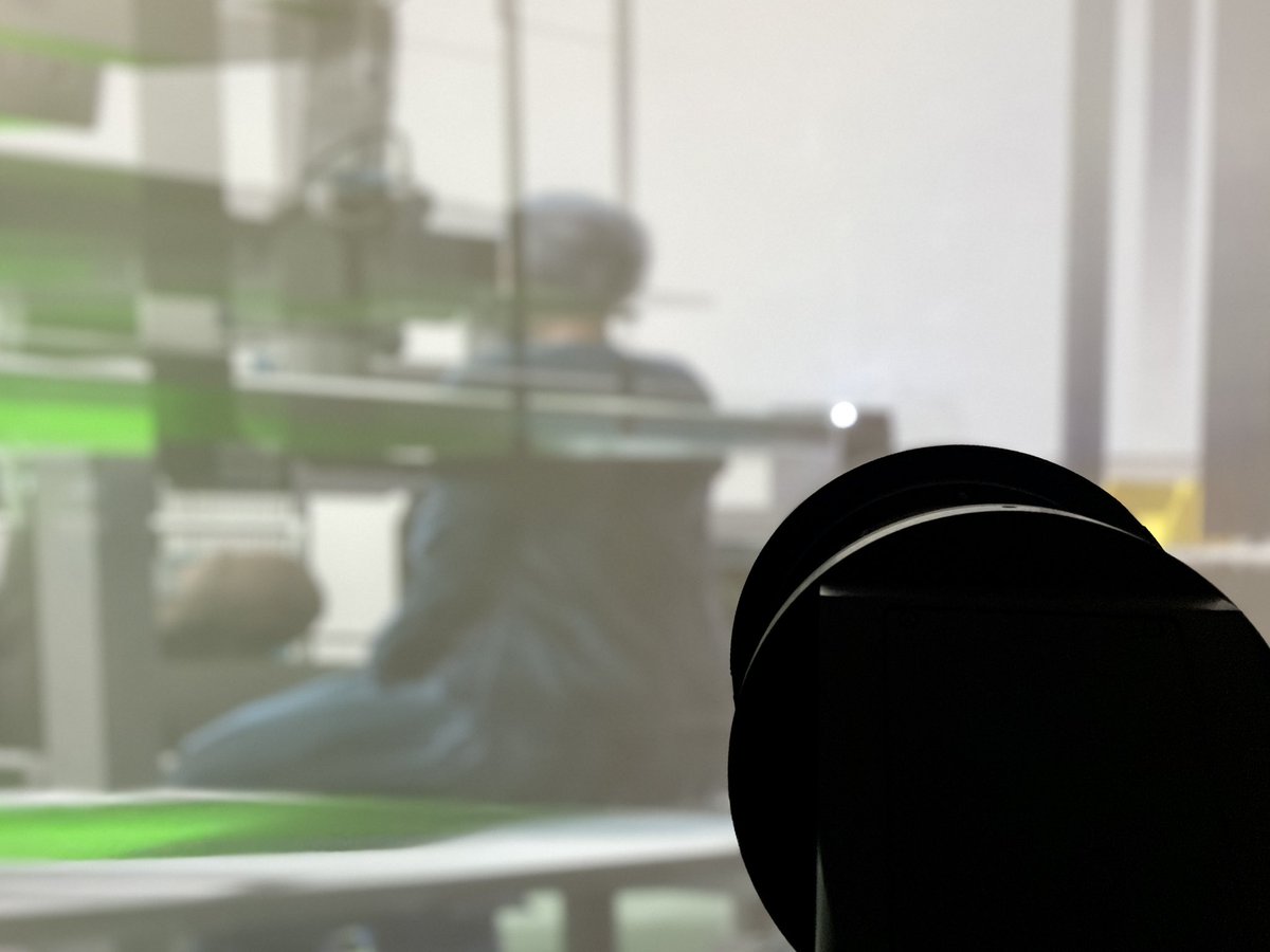 CovUniSim's tweet image. Stepping out into a #VRCave… with the good folk @oxford_brookes #TechViz looking at new forms of #immersive #tel for potential application and use @covcampus it was a enlightening trip and interesting in a very strokey-chin kind of way 🤔 #watchthisspace