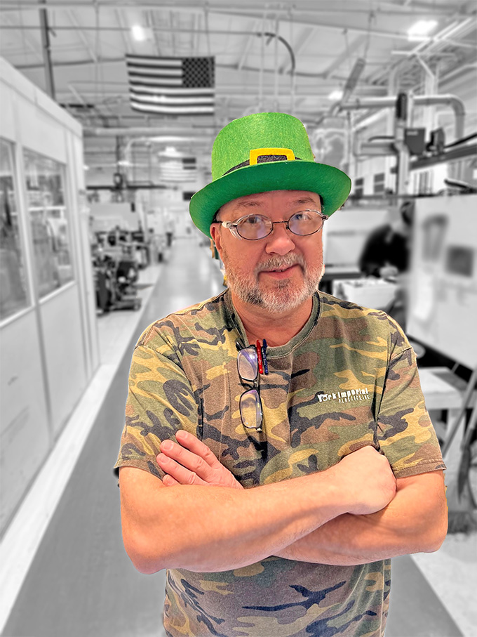 York_Imperial's tweet photo. our employees sham-ROCK ☘️

we're so ☘️ LUCKY ☘️ to have such great employees here at #YorkImperialPlastics! here are just a few photos of our team showing off their GREEN for #StPatricksDay2023 

#HappyStPatricksDay all #YIP 💚#YorkImperial #ItsaYIPthing #StPattysDay https://t.co/jmowqTO6L2