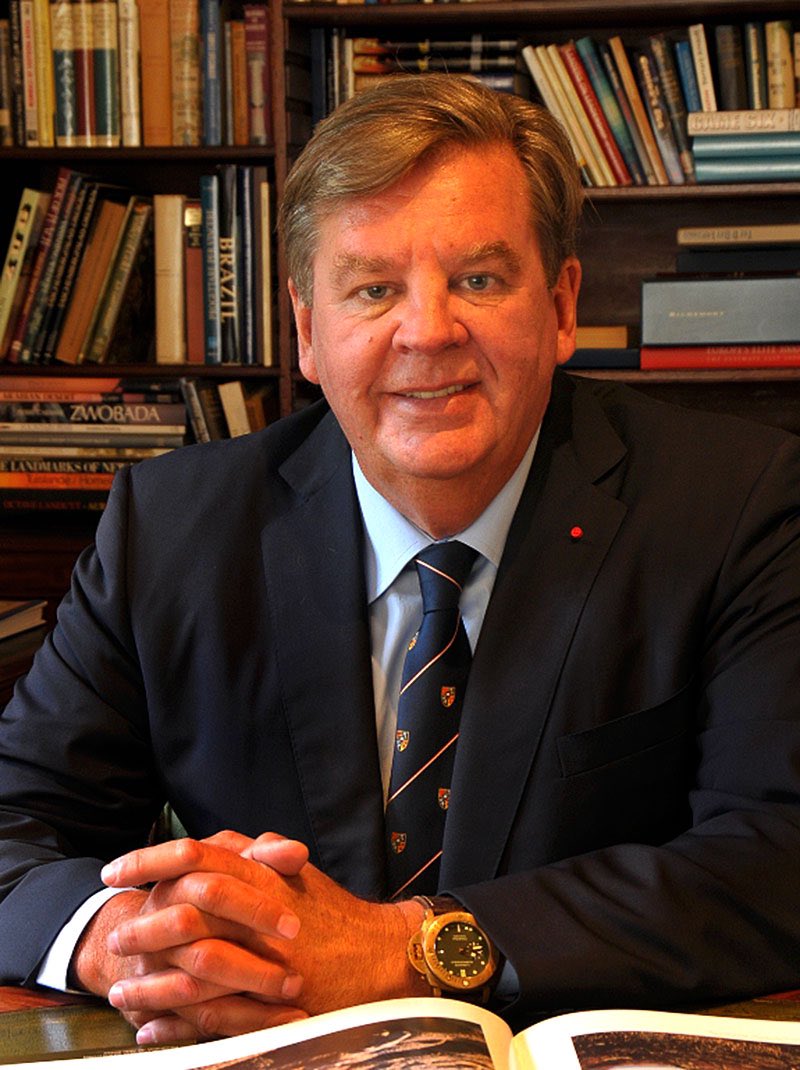 AdvoBarryRoux's tweet photo. SANTACO Boss Johann Peter Rupert https://t.co/raNEB6mOwa