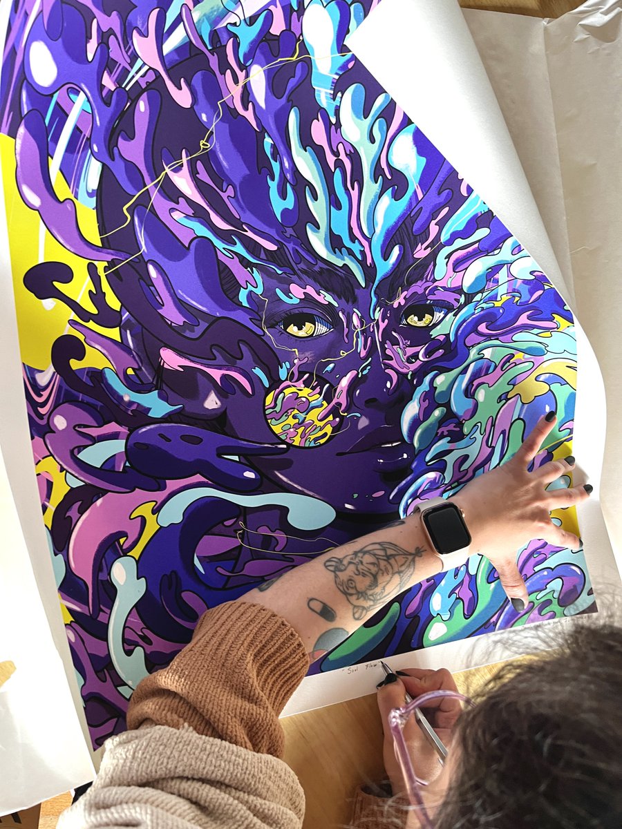 alterlier3's tweet photo. Late gm! Here preparing a lovely gift 😏💘 https://t.co/ZROpMj7XoQ