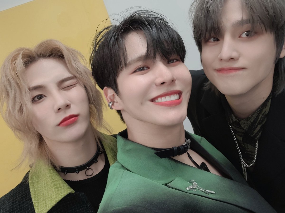 XEED_OFFICIAL's tweet photo. #XEED ) 우리 그리니들💚 오늘 씨드의 첫 온오프라인 콘서트 함께 해 주셔서 너무 고마웠어요!! 우리 그리니들 따뜻한 응원이 닿아서인지 첫 온오프 공연임에도 긴장보단 설렘이 가득한 공연이었어요. 오늘도 고맙고 사랑해요💚

#씨드 #도하 #DOHA #바오 #BAO #재민 #JAEMIN
@XEED_OFFICIAL 
@XEED_JP https://t.co/MKGJmaUsS9