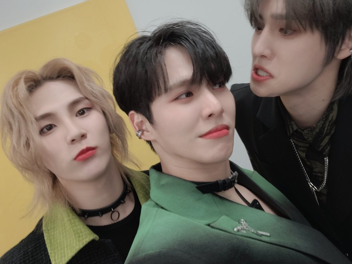 XEED_OFFICIAL's tweet photo. #XEED ) 우리 그리니들💚 오늘 씨드의 첫 온오프라인 콘서트 함께 해 주셔서 너무 고마웠어요!! 우리 그리니들 따뜻한 응원이 닿아서인지 첫 온오프 공연임에도 긴장보단 설렘이 가득한 공연이었어요. 오늘도 고맙고 사랑해요💚

#씨드 #도하 #DOHA #바오 #BAO #재민 #JAEMIN
@XEED_OFFICIAL 
@XEED_JP https://t.co/MKGJmaUsS9