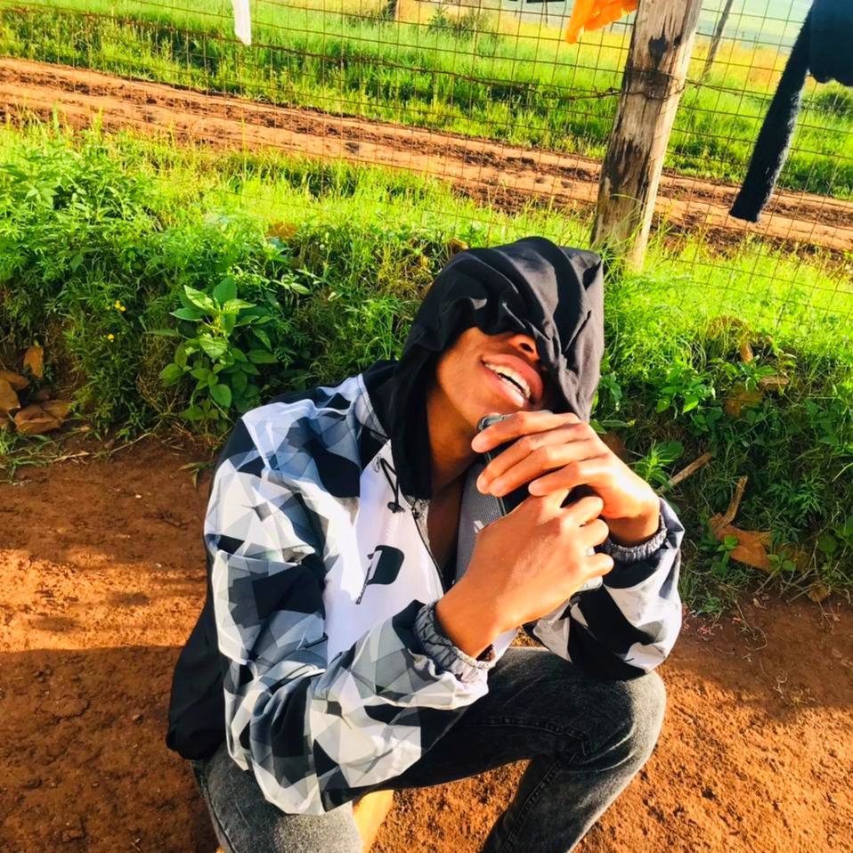 MgeeRza's tweet photo. #NewProfilePic2023 💙 https://t.co/kHNPRhqnMw