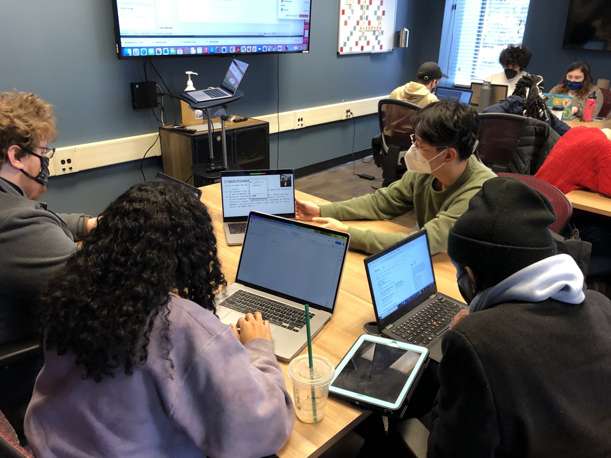 Faculty, internationalize your courses without ever leaving the classroom! 🌎

Learn more at our Introduction to COIL session on Wednesday, March 22 from 2-3PM via Zoom💻

global.unc.edu/event/introduc…