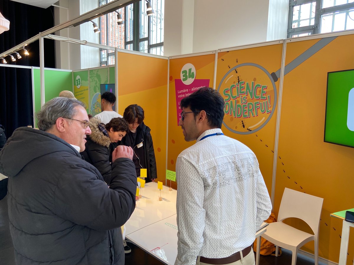 SimpperM's tweet photo. Chayan is showcasing his research at #ScienceIsWonder in Brussels. Don't forget to say 'Hello' to @ChayanBishayee at #ScienceIsWonder and follow his PhD adventures on twitter.
@MSCActions @REA_research #EUFundedResearch #PhD #MSCAITN https://t.co/UyniF2VoMt