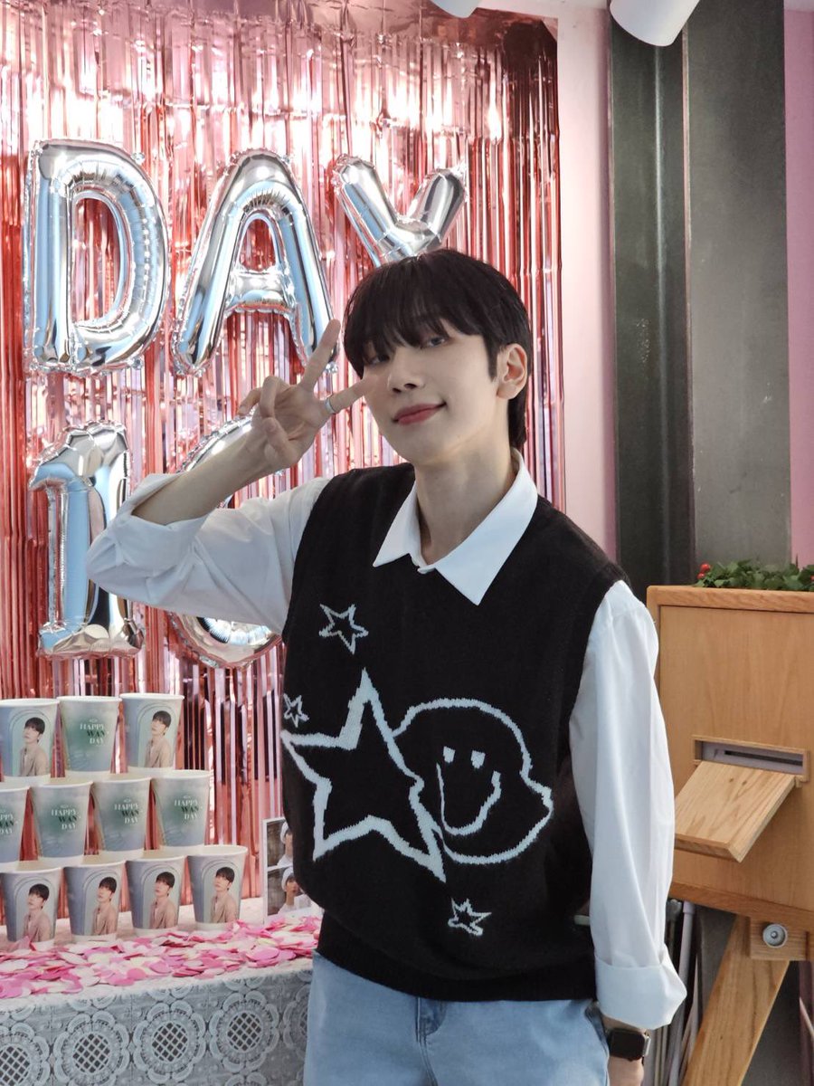 Happy Birthday Hosu! 생축!

#HOSU #호수
#HappyHosuDay