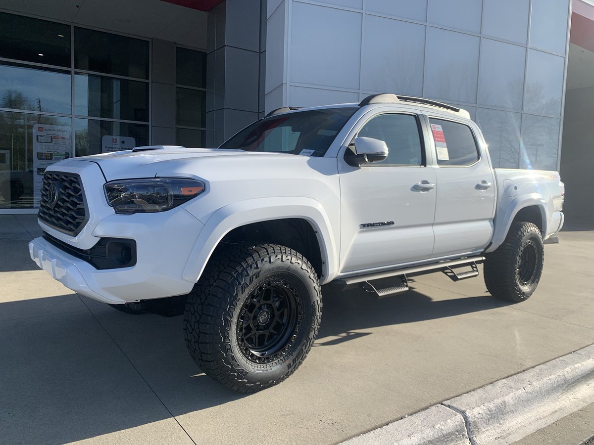 ToyotaMJ's tweet photo. Just out of the oven from @mjhkytoyaccy … call us and scoop this one up today! 828-358-3913 or shop https://t.co/XYmJrY3wDi https://t.co/eCAlcJRcqX