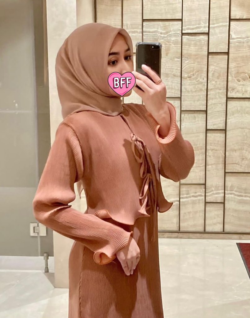 putriyasmindaA's tweet photo. Masih ada slot kosong ya💖
Yang mau tanya” RR dm aja🔜📥
#availsemarang #ExpoSemarang #semarangbirahi #semarangcod #semarangnakal #semaranglendir #semarangbo #semarang https://t.co/zSllItsC0h
